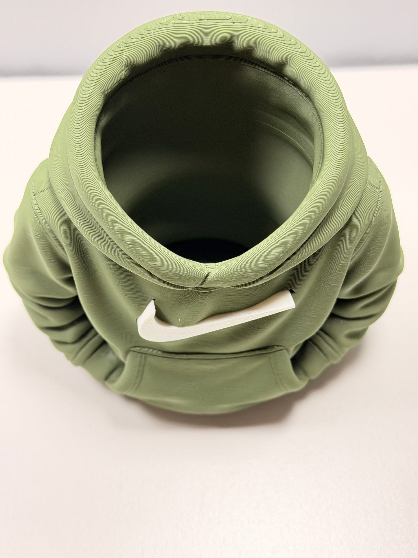 Portapenne / Vaso a Forma di Felpa Nike