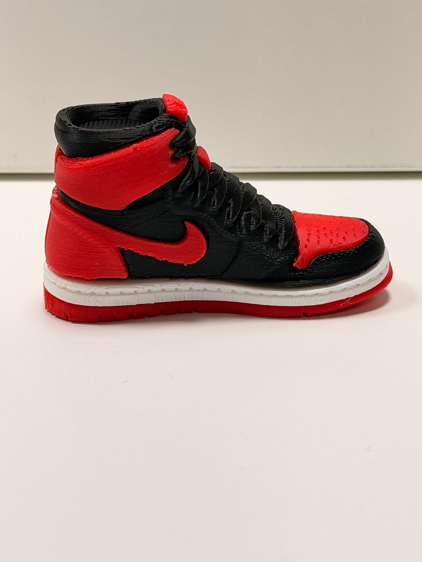 Mini Sneaker Air Jordan 1 "Bred"