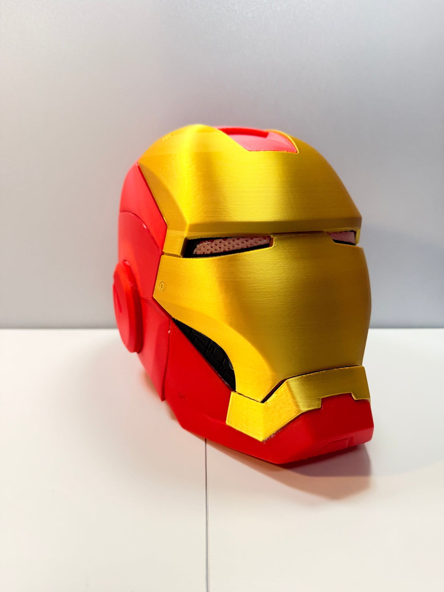 Replica Casco Iron Man Mark III - Stampa 3D Artigianale a Grandezza Naturale 🎯