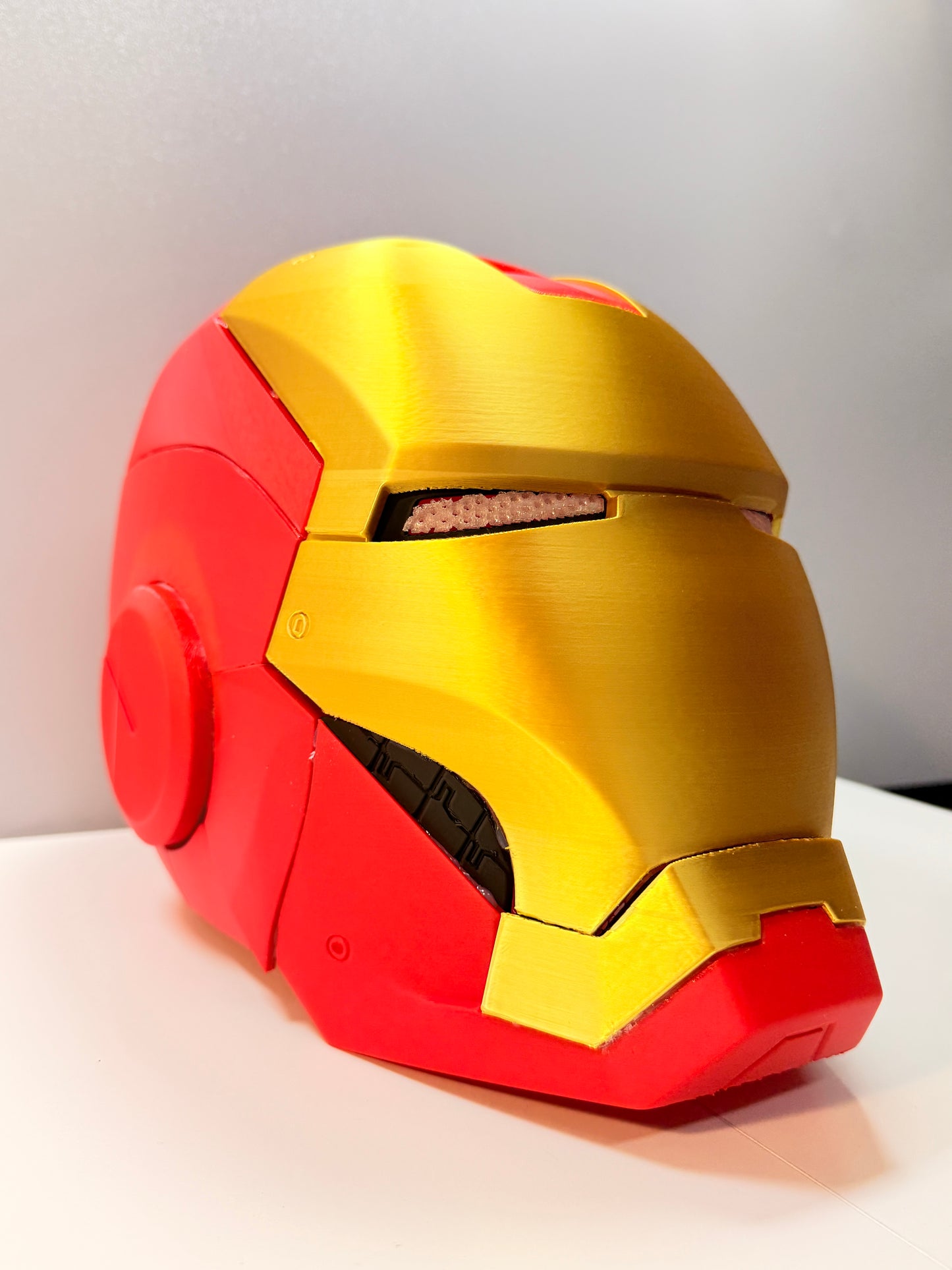 Replica Casco Iron Man Mark III - Stampa 3D Artigianale a Grandezza Naturale 🎯