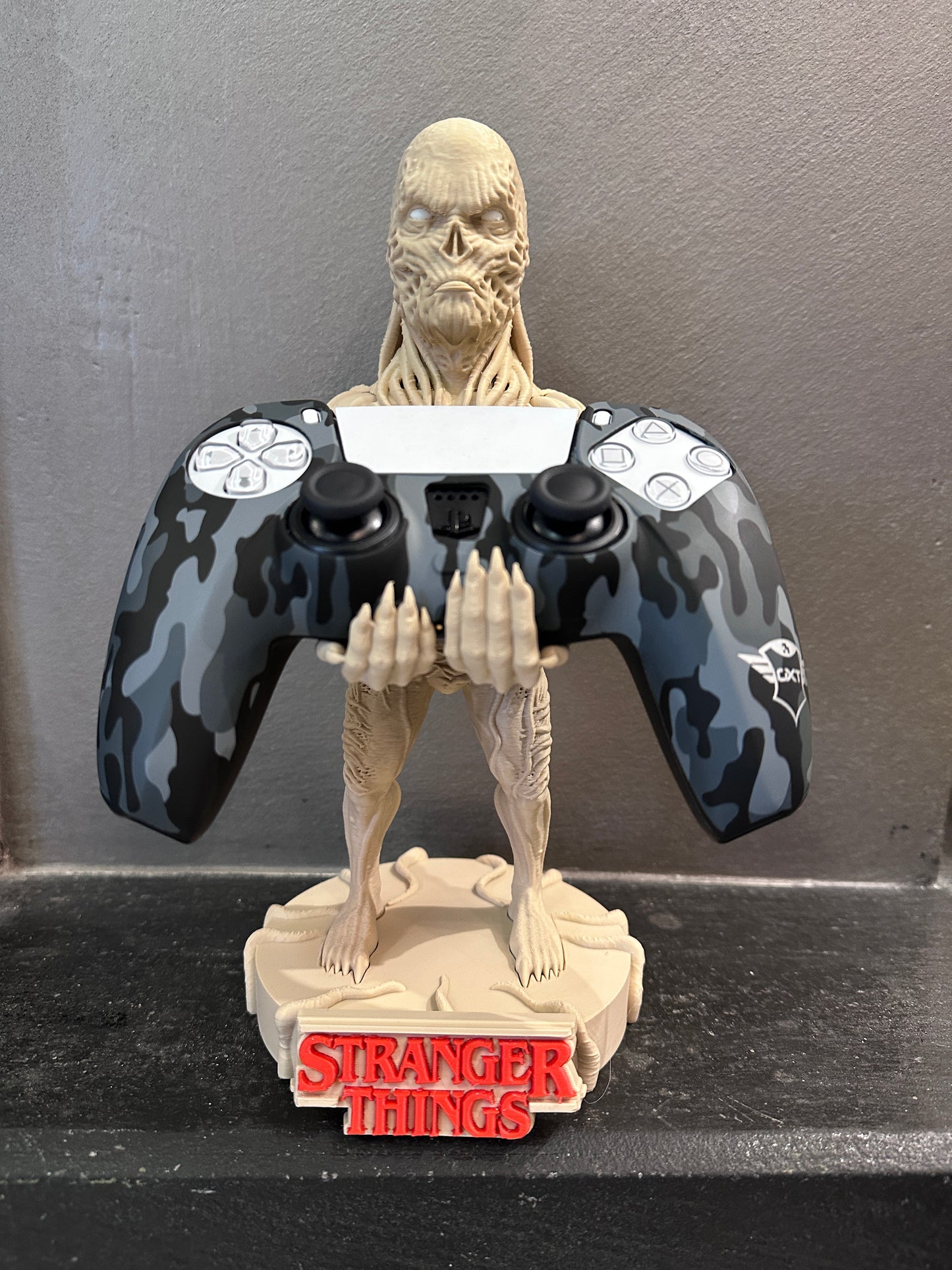 Supporto per controller Vecna Stranger Things