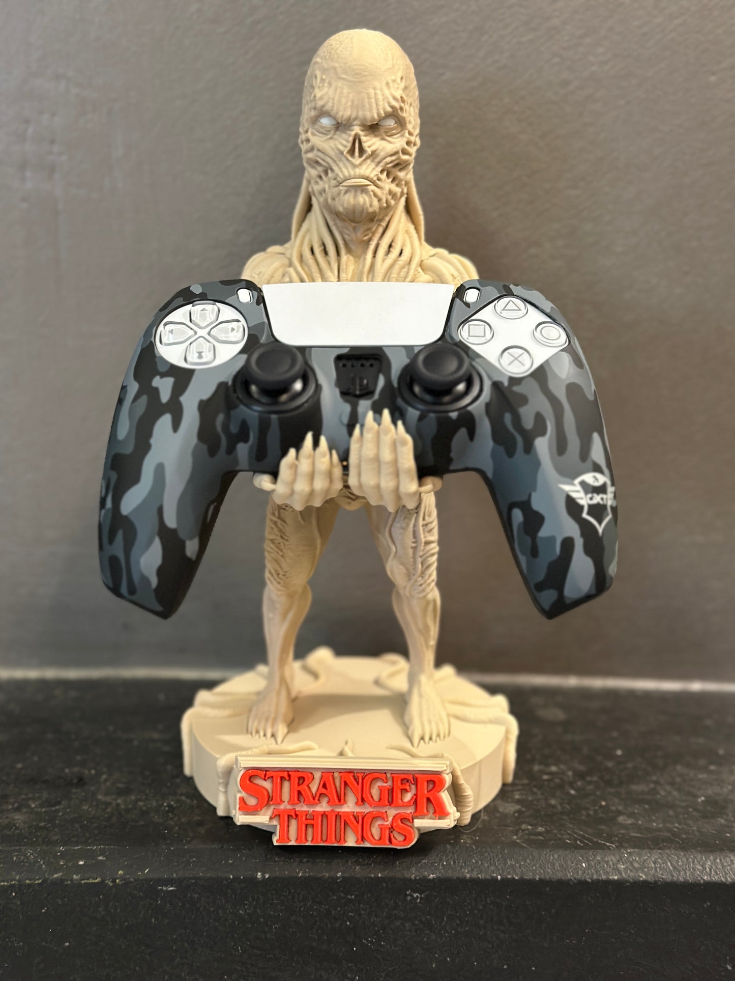 Supporto per controller Vecna Stranger Things