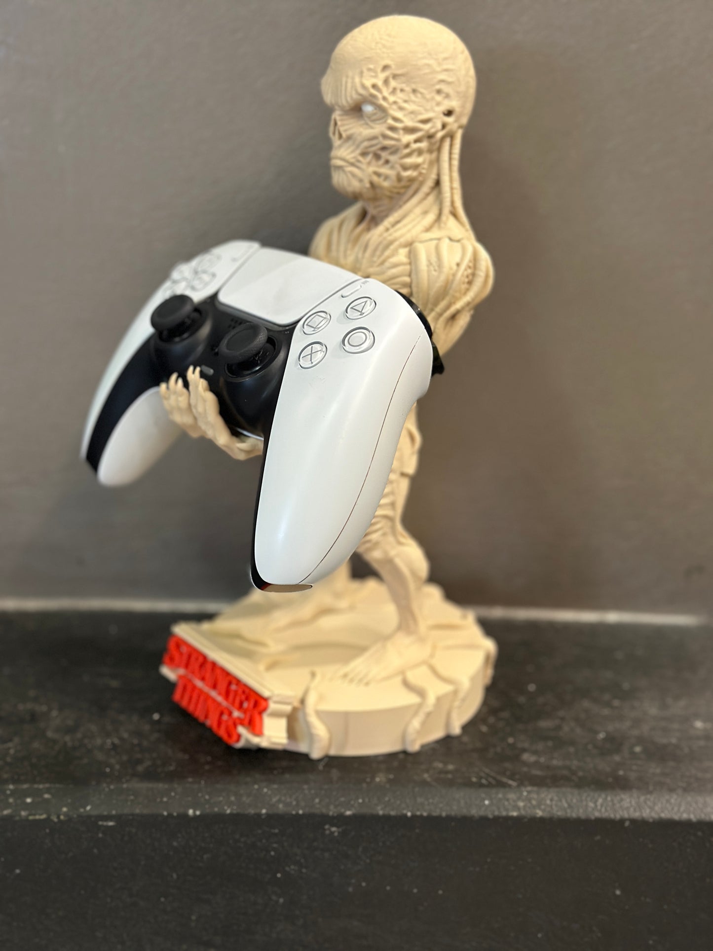 Supporto per controller Vecna Stranger Things