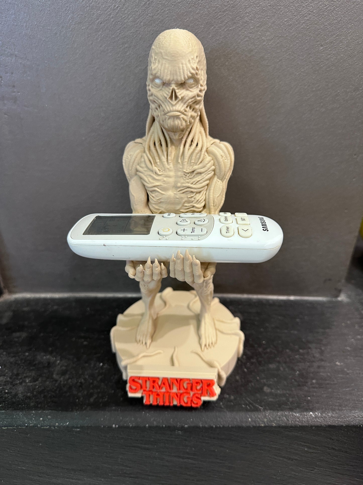 Supporto per controller Vecna Stranger Things
