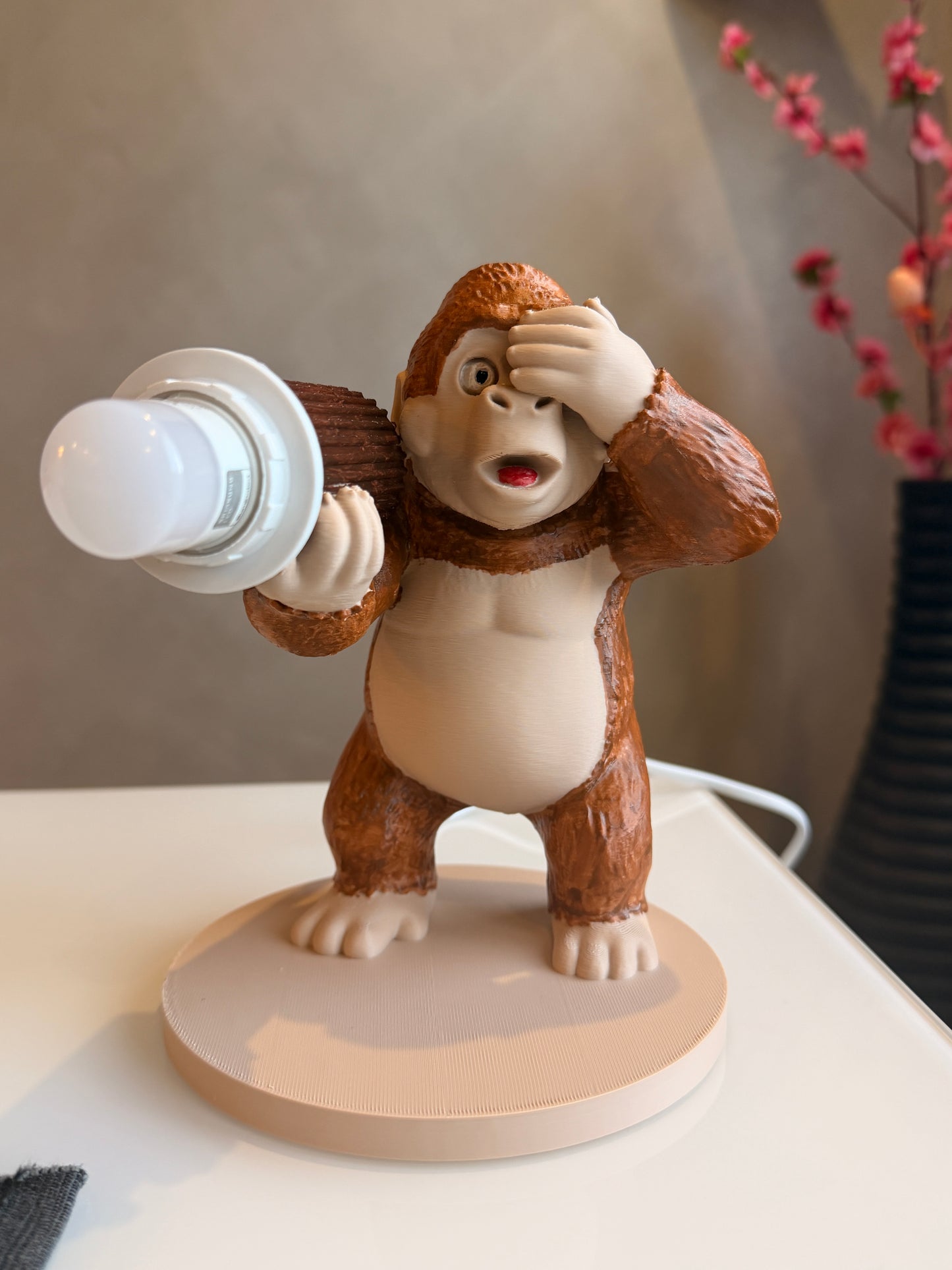 Lampada da Tavolo "Gorilla con Tronco