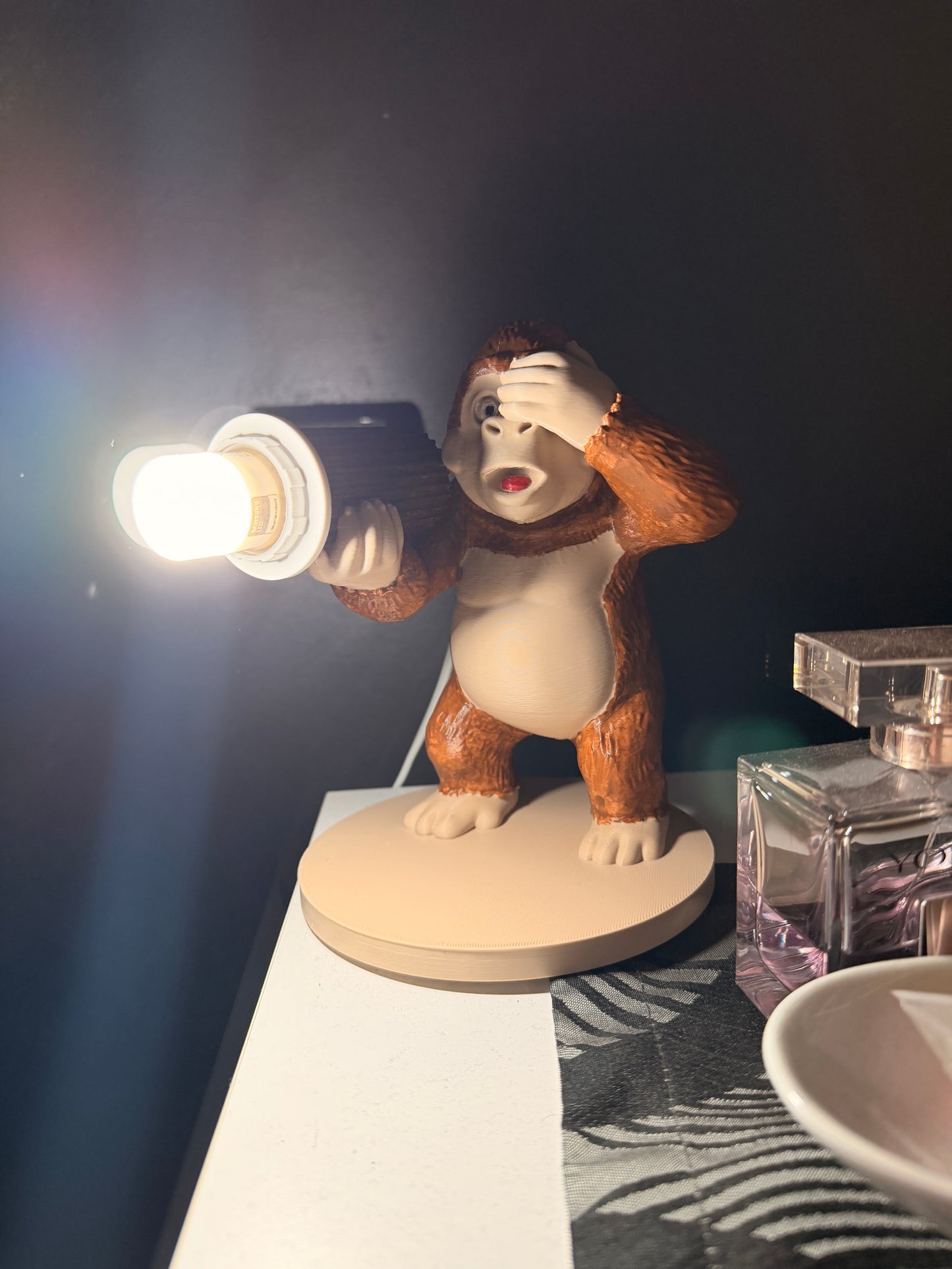 Lampada da Tavolo "Gorilla con Tronco