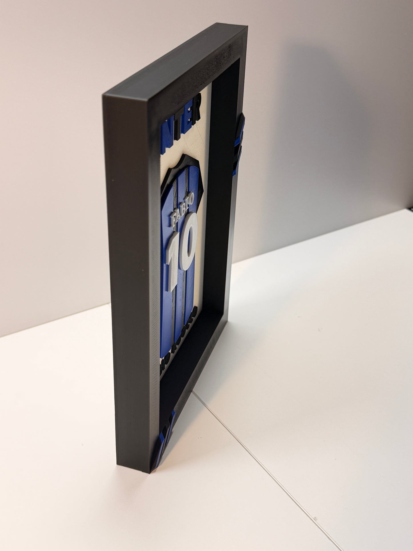 Cornice Porta-Maglia 3D Personalizzabile
