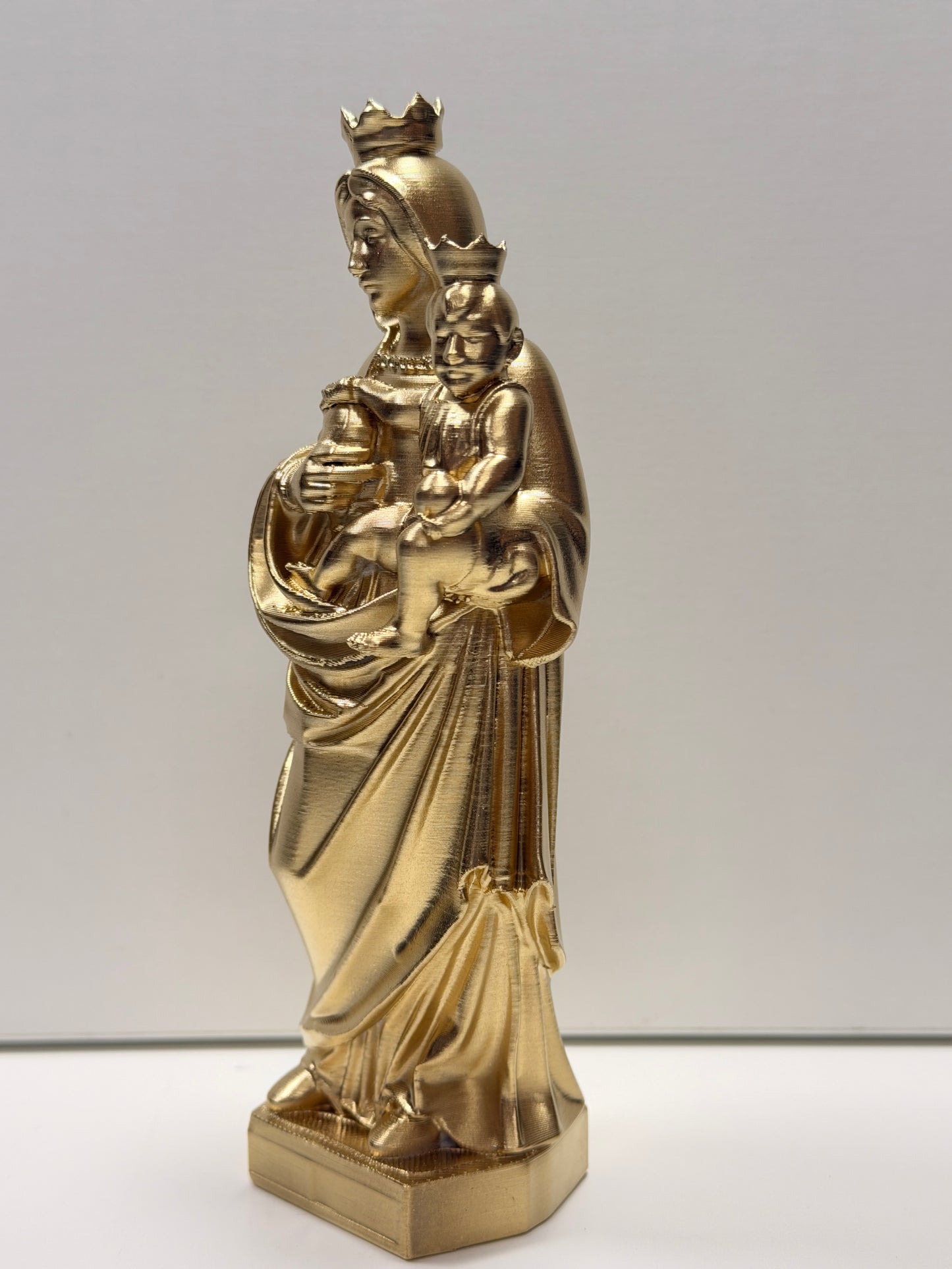Statua Madonna delle Grazie